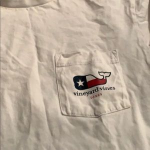 Vineyard Vine T shirt